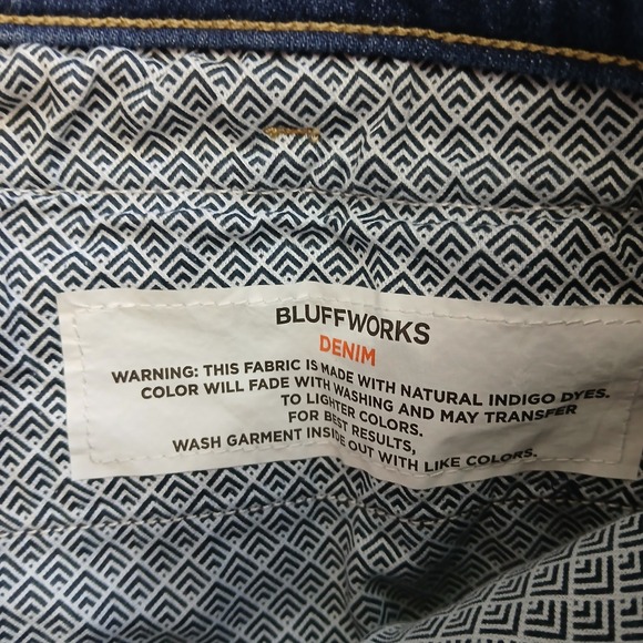 Bluffworks Jeans Mens 35x34 Blue Departure 3.0 Regular Fit Stretch (FITS 36x32) - Picture 3 of 12